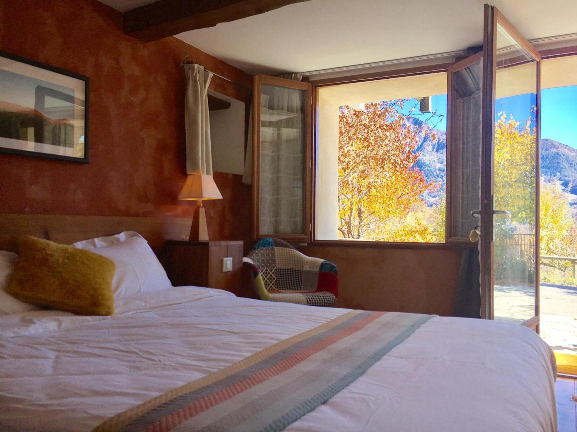 Chabottes Chambre D'Hotes La Grange Des Ecrins חדר תמונה