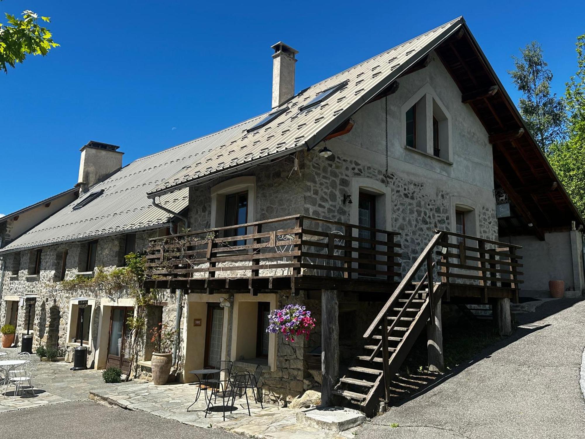Chabottes Chambre D'Hotes La Grange Des Ecrins מראה חיצוני תמונה